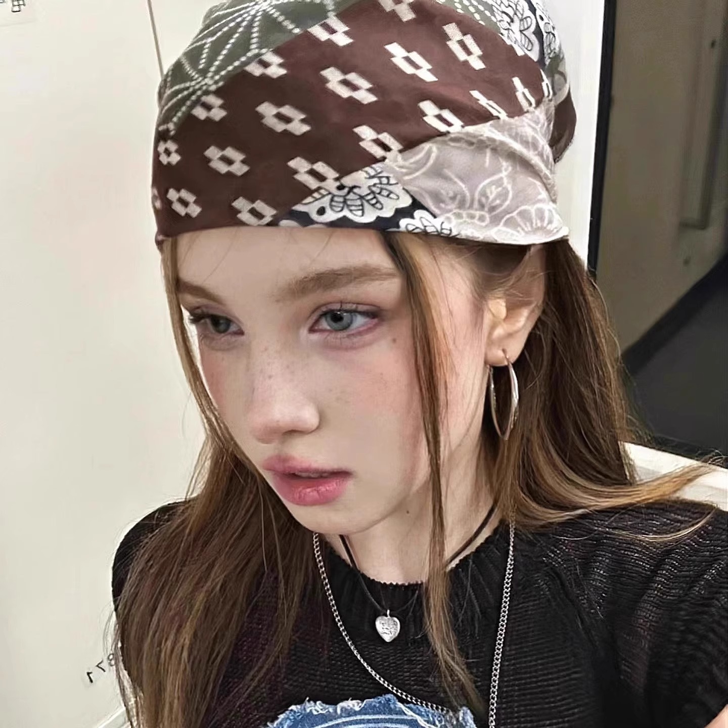 Retro American Style Headscarf - Girl Fashion Street 评论和价格